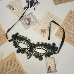 masque hakima broderie