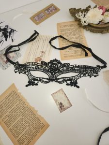 masque lina broderie