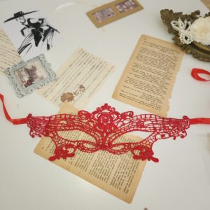 masque broderie lina rouge