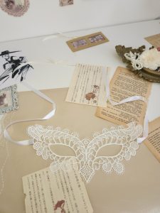 masque broderie hakima blanc